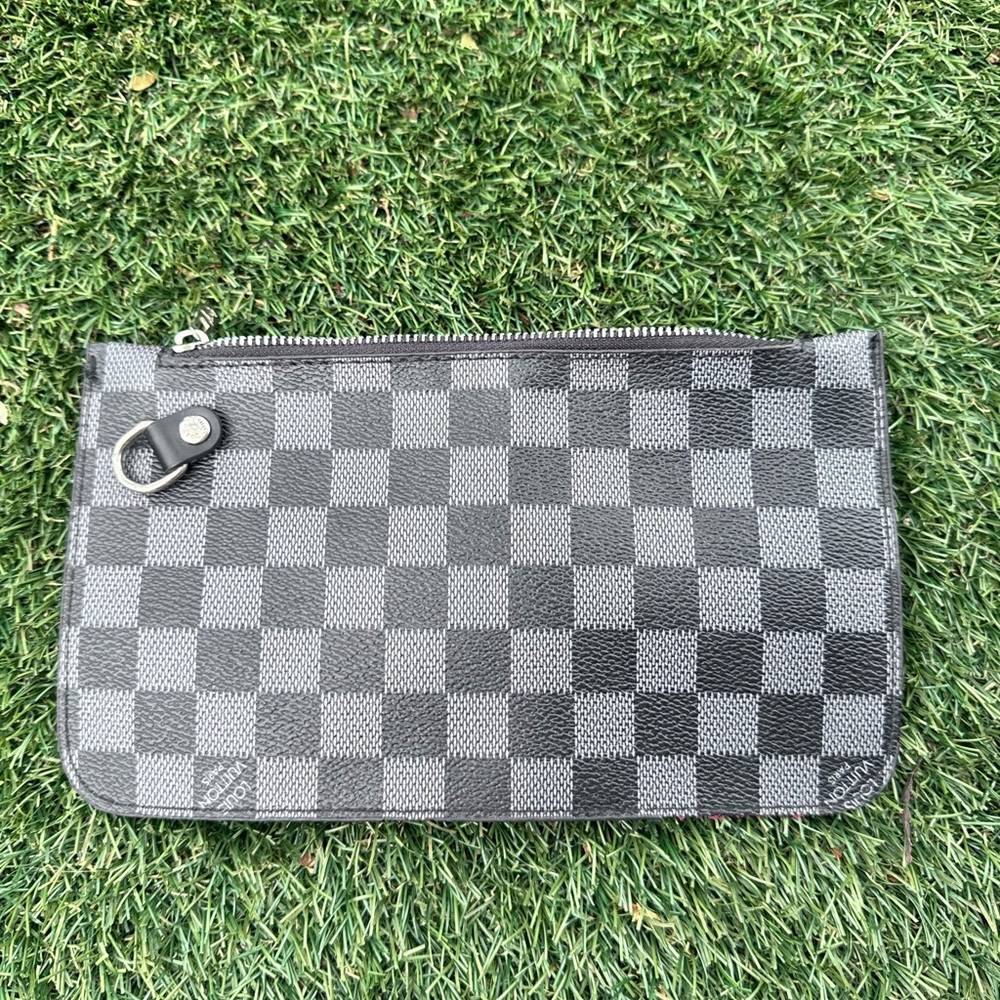 Women wrist clutch